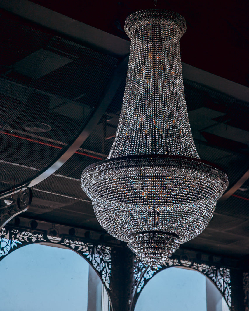 Iris Dubai Launches Their New Indoor Venue with K-array
