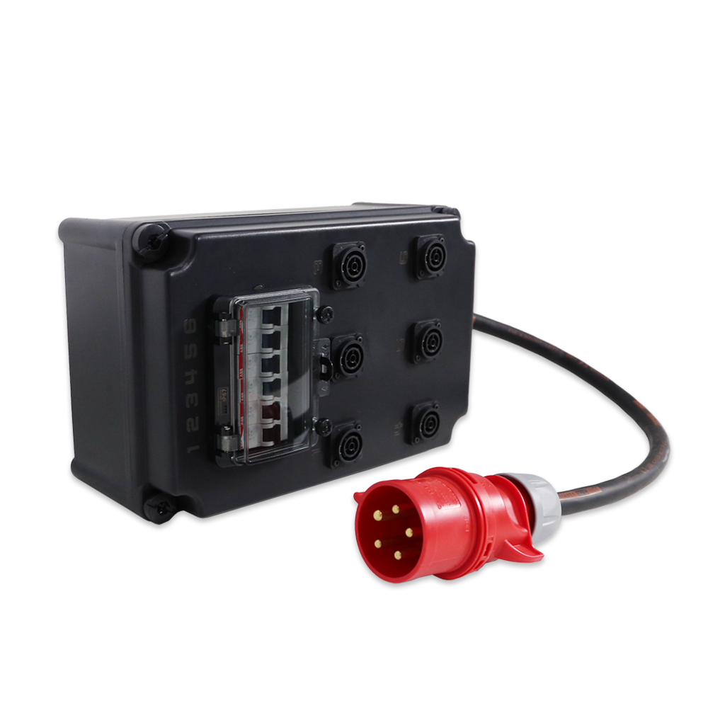 32A 400V 5P In, True1 240V 3P Out, Distribution Box with Cable