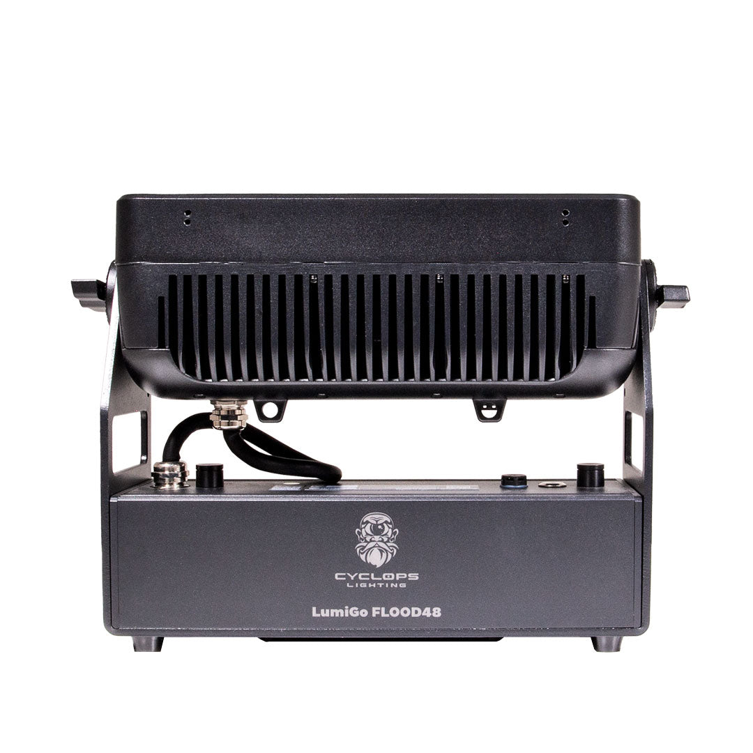 LumiGo™ FLOOD48 - Battery-Operated IP65 60x8W RGBL FX & Pixel Mapping Wash with wireless CRMX & APP Control