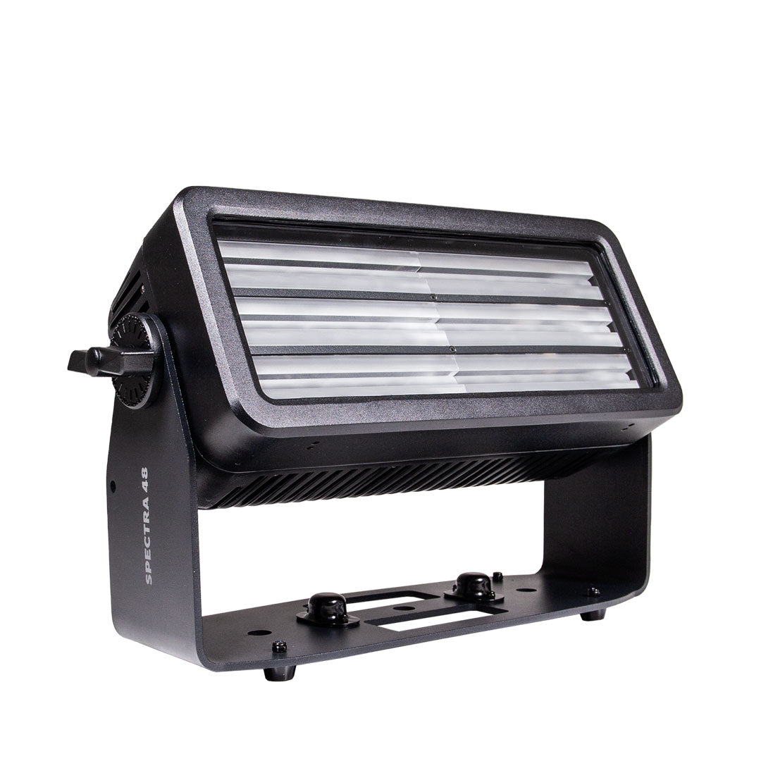 SPECTRA 48 - IP65 48x8W RGBL FX & Pixel Mapping Wash